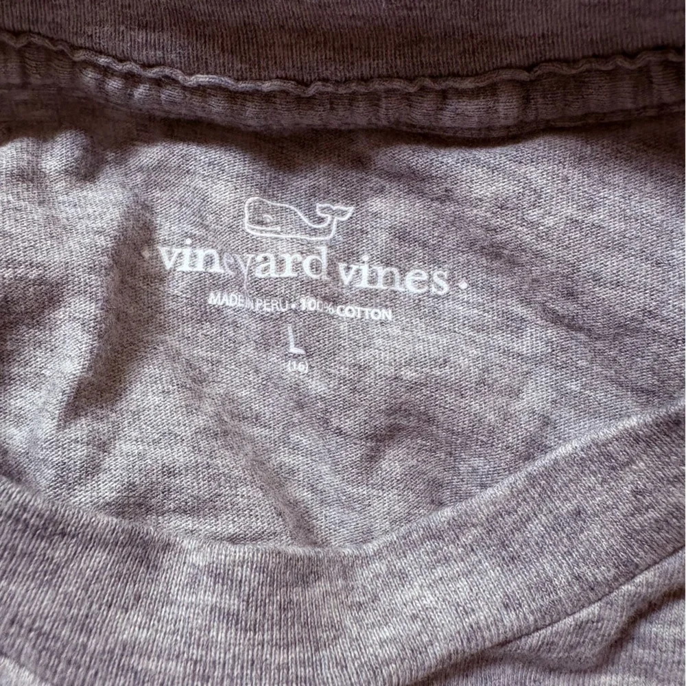 Vineyard Vines Merry Christmas Longsleeve Crewneck Shirt Santa Elf‎ Whale Large